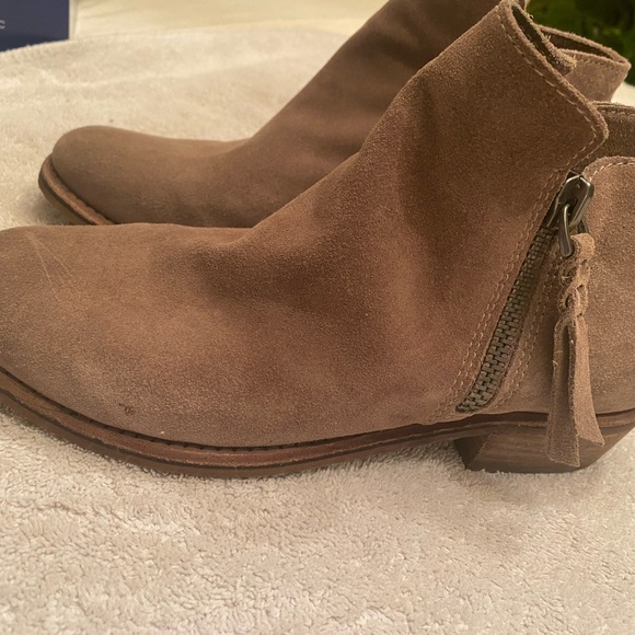 Dolce Vita suede ankle boots - Picture 11 of 13